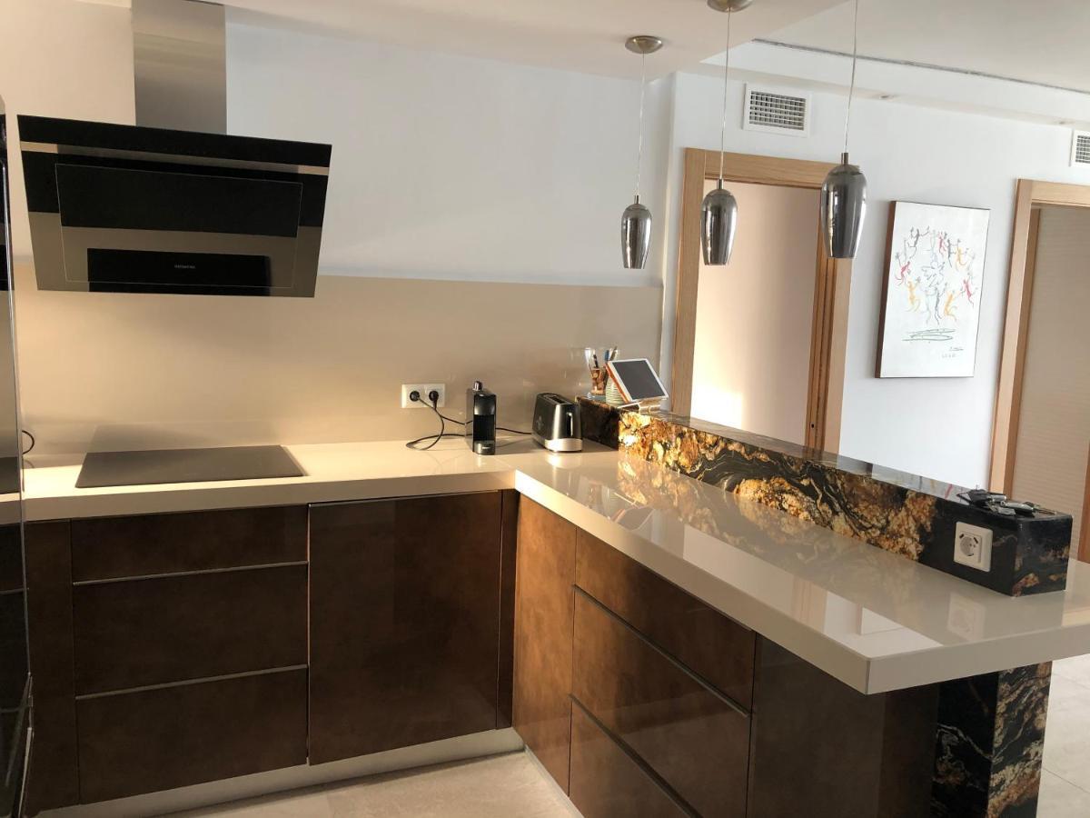 Magnifique Appartement Avec Une Incroyable Vue Sur Mer ตอร์เรโมลิโนส ภายนอก รูปภาพ