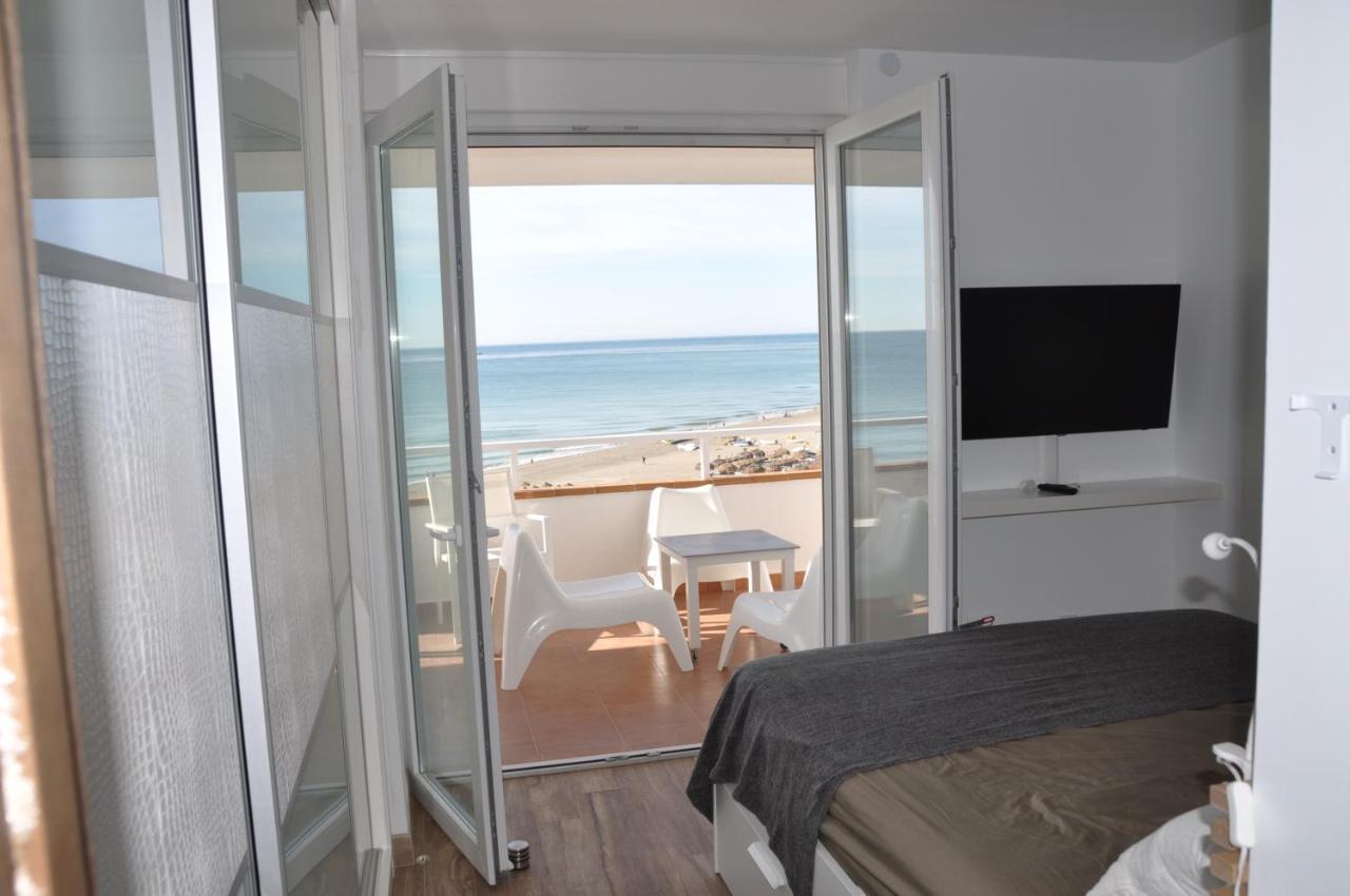 Magnifique Appartement Avec Une Incroyable Vue Sur Mer ตอร์เรโมลิโนส ภายนอก รูปภาพ